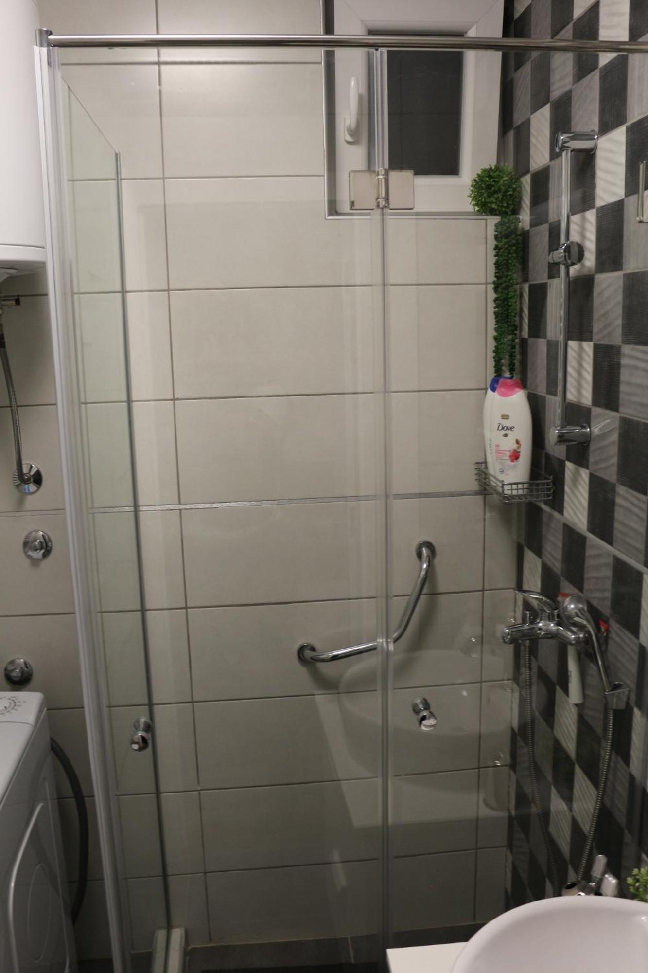 Apartment Sokak 8